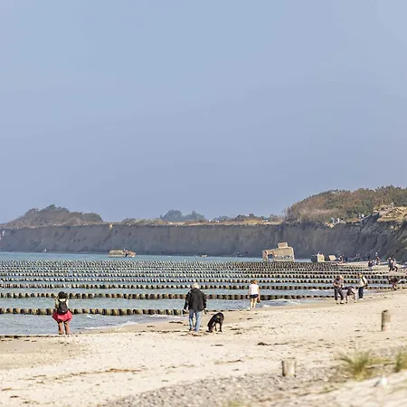 Achterndieck - Modernes 5-sterne Erdgeschoss-apartment Mit Balkon 公寓 *