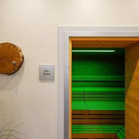 Achterndieck - Modernes 5-sterne Erdgeschoss-apartment Mit Balkon *